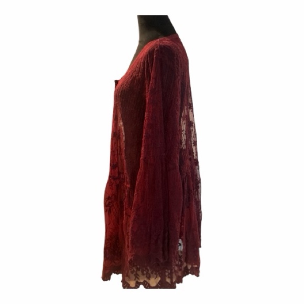NWT Lane Bryant Floral Lace Top in Rich Burgundy Size 18/20 - Picture 3 of 9